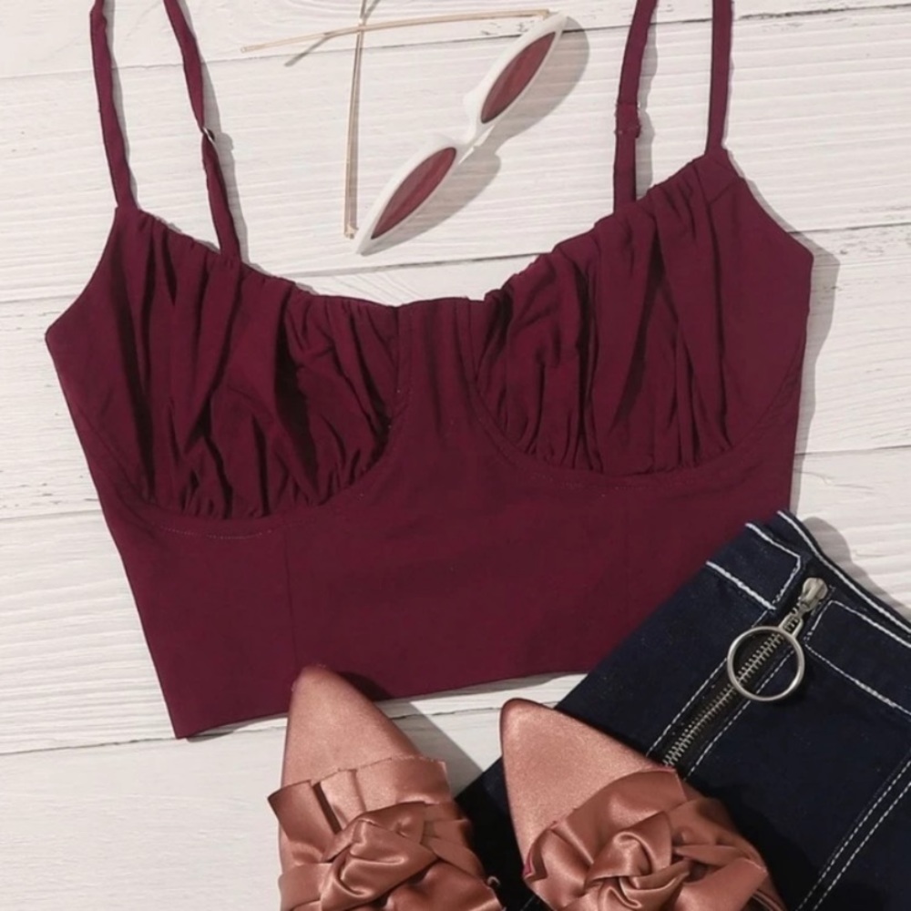 Lace-Up Back Ruched Bust Crop Cami🔴